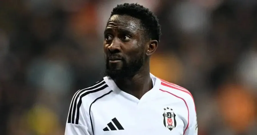 记者：曼联冬窗本想签下恩迪迪，但卡里克表示更想重用梅努