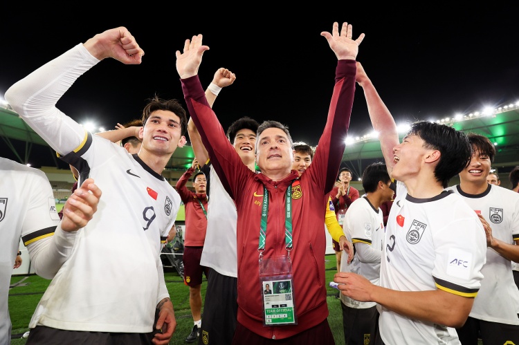 体坛王勤伯：安东尼奥，别去国足